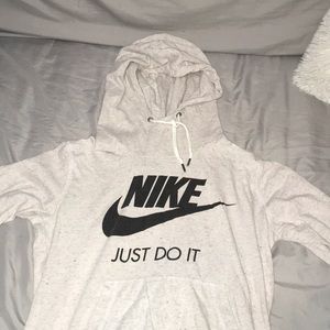 Nike pullover sweatshirt/hoodie